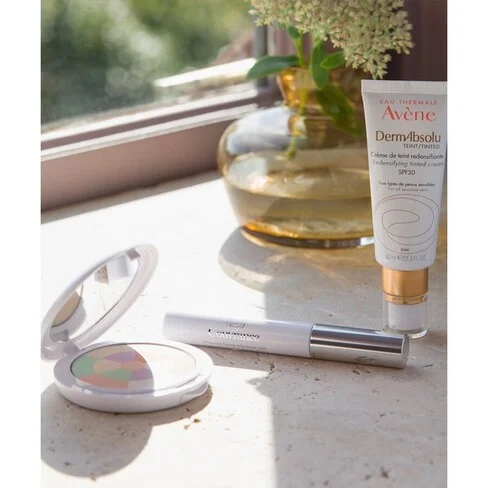 Avène Couvrance Mosaic Powder That Mattify, Enven and Set the Make-Up