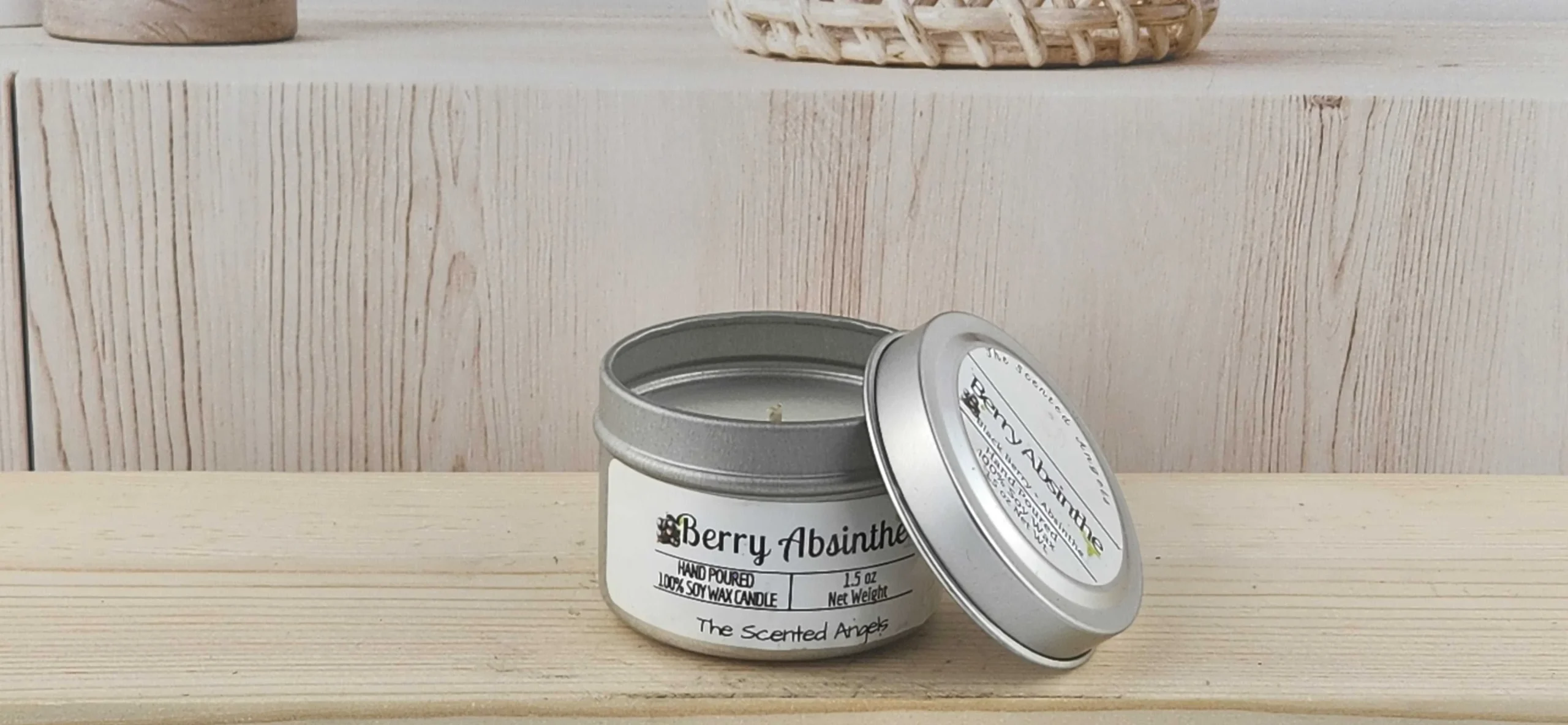 Berry Absinthe Scented 100% Soy Wax Candle - Silver