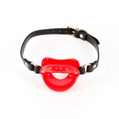 FETISH & FASHION - KOURTNEY MOUTH GAG