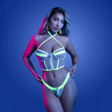 Glow Supernatural Zipper Bra Top & Panty