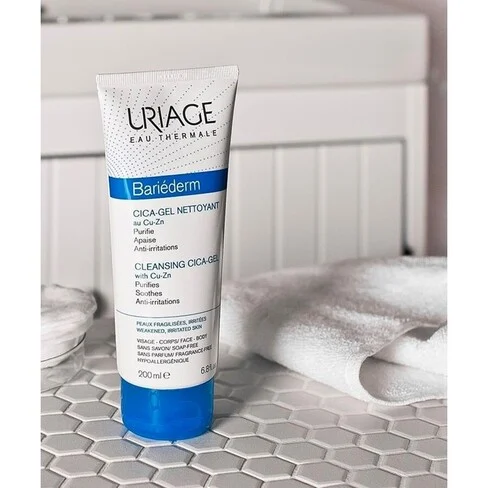 Uriage Bariéderm Cleansing Cica Gel with Cu-Zn