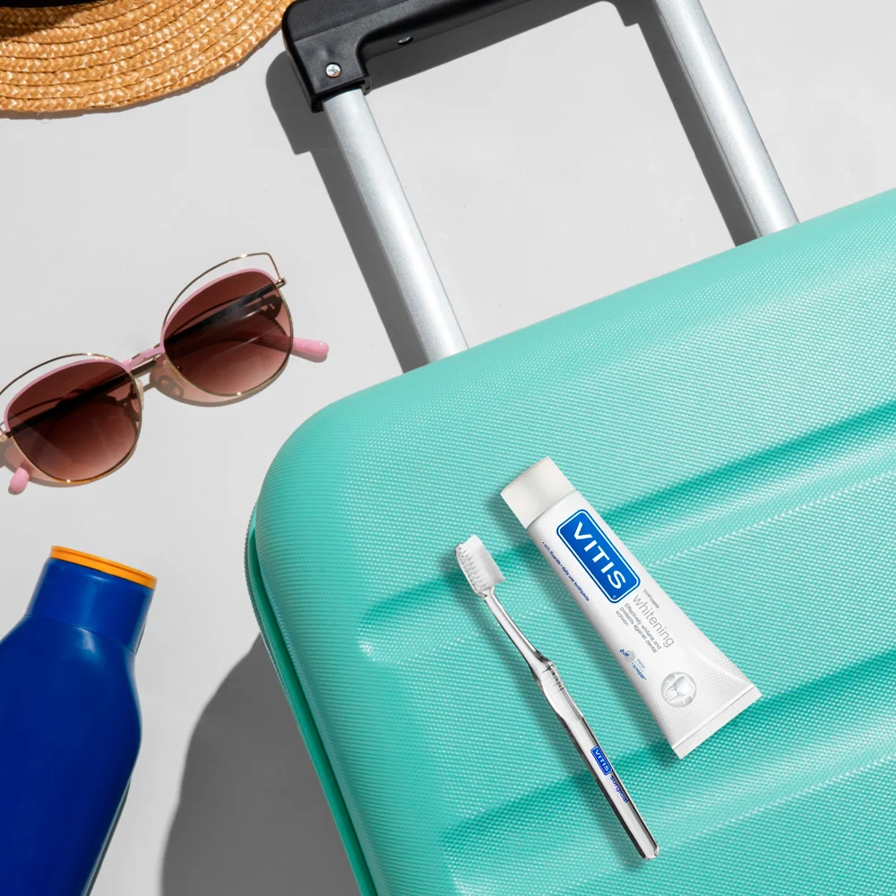 Vitis Surgical Toothbrush